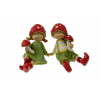 Figura fiú/lány 7.5*5*6.5cm gomba sapkában ülő zöld/piros