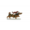 Figura szánkós kutya poly 8*2,5*4,5 cm  mikulás sapkában barna