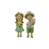Figura fiú/lány 4.5*4*10.5cm virágcsokorral zöld/barna