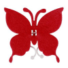 Pillangó filc 8x8,5cm műanyag kapoccsal piros