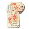 TÁBLA AJÁNDÉKCÍMKE RETRO KISLÁNY 6,5*4 LV