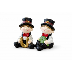 Figura fiú kerámia 6,5*5*9cm 2féle fekete