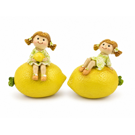 Figura kislány poly citromon 6*4*6.5cm 2féle sárga