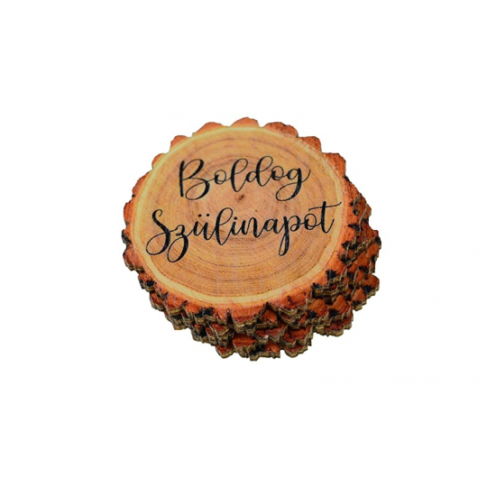 TÁBLA fa FAKÉREG 5,6*5,6cm BOLDOG SZÜLETÉSNAPOT LV